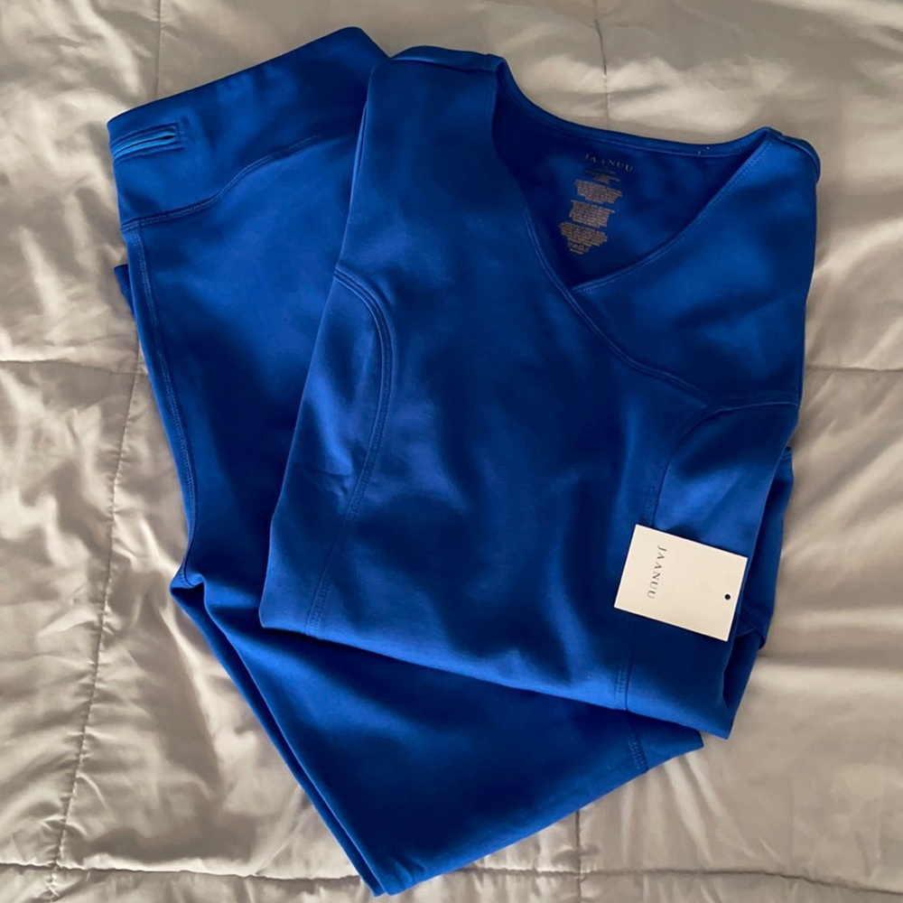 Jaanuu royal blue scrub set! NWT!